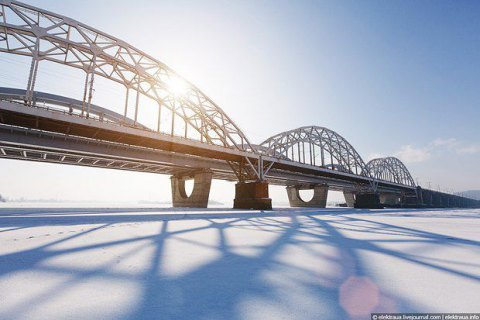 Суд виправдав обвинуваченого в розкраданні $1,5 млн в.о. директора з будівництва Дарницького моста в Києві