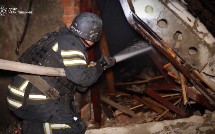 У Новгород-Сіверському дрон вдарив по підприємству