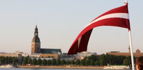 Кандидат в премьеры Латвии пообещал перевести русские школы на латышский язык обучения