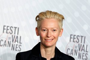 Тильда Суинтон может сыграть с Камбербэтчем в экранизации комикса
