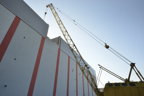 Работник погиб во время строительных работ на предприятии в Николаеве