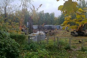 По участку следования вертолета Януковича проверят всех психов