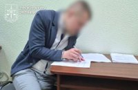 Затримали підозрюваних у продажі авто, ввезених як допомогу ЗСУ