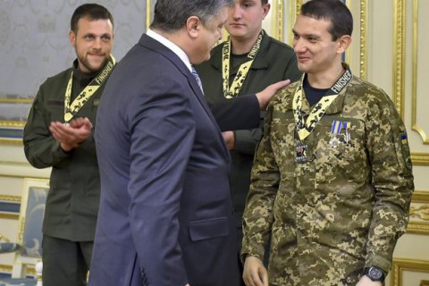 Порошенко переназначил уполномоченного по вопросам реабилитации участников боевых действий