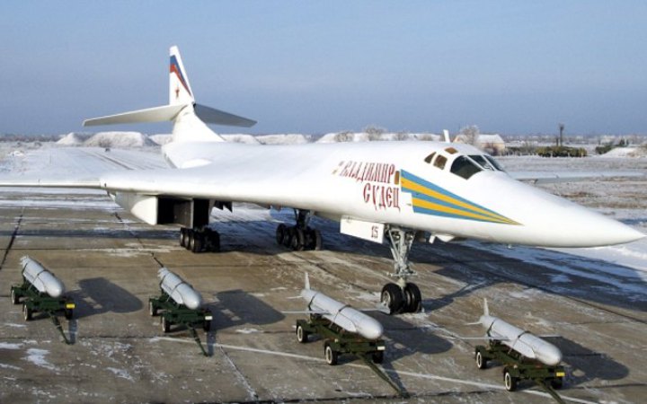 Розвідка опублікувала дані командирів російських льотчиків