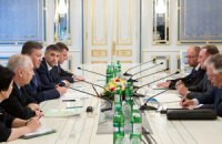 ​Янукович: я готов к системному сотрудничеству с парламентом