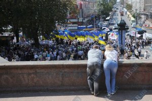 Оппозиция зовет в День Независимости на Народный марш