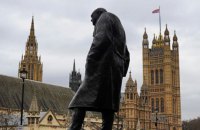 Некоторые крупные компании собрались переезжать из Великобритании в страны Европы