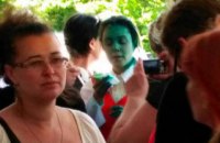 ​Королевскую облили зеленкой в Одессе (обновлено)