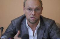КС примет решение с закрытыми глазами - Власенко