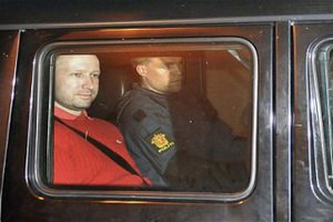 Норвежский стрелок убивал людей под композицию из "Властелина колец"