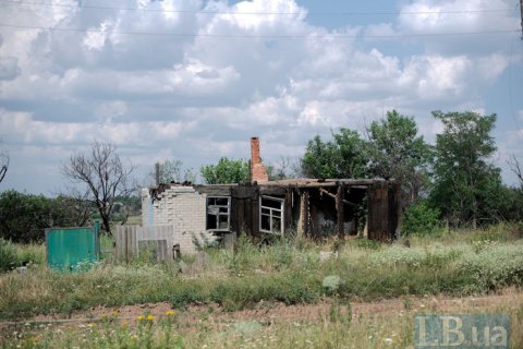 На Донбассе сегодня получили ранения трое украинских военных