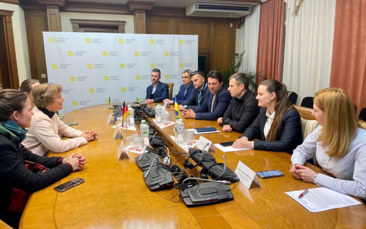 Голова Укренерго підписав кредитну угоду з німецьким банком на 32,5 млн євро