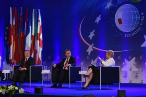 НАТО має відповісти тим, хто має імперські замашки, - Дуда