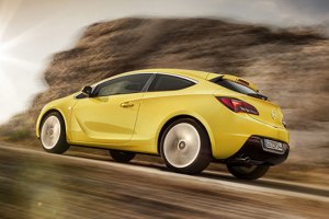 Opel рассекретил трехдверную "Астру"