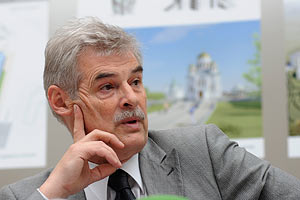 На месте Десятинной церкви построят новую, а Целовальника предали анафеме 