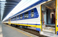 У Києві протестувальники частково заблокували проїзд до Центрального залізничного вокзалу (оновлено)