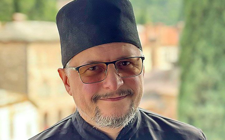 УПЦ МП заборонила у служінні священника, який закликав віддати патріарха Кирила під церковний трибунал