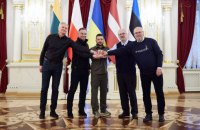 Зеленский в Киеве встретился с президентами Польши, Латвии, Литвы и Эстонии