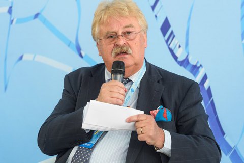 Евродепутат Брок призвал Украину провести децентрализацию