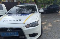 В центре Харькова неизвестные ранили женщину и скрылись на ее BMW