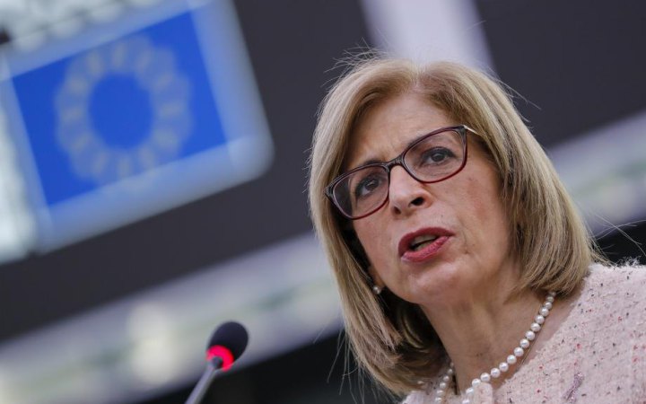 ЄС має готуватися до нових хвиль пандемії коронавірусу, – єврокомісар з питань здоров’я