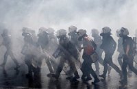 Турецкая полиция ворвалась на площадь Таксим