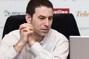 Политтехнолог Юлии Тимошенко сложил депутатские полномочия