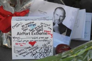 ​Поклонники Стива Джобса продолжают писать ему прощальные письма