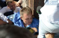 По делу штурма Святошинского РОВД задержан сын главреда журнала "Волонтер"