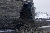 В Каменце-Подольском обрушилась часть стены Старой крепости