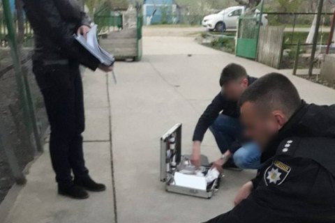В Одесской области 18-летний парень задушил брата во время бытовой драки