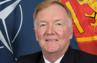 Командующий ВМС США в Европе и Африке призвал РФ освободить украинских моряков