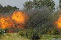 На авиашоу в Британии разбился истребитель, семь человек погибли (обновлено)