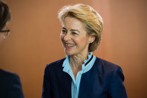 Зеленский поговорил по телефону с новой главой Еврокомиссии