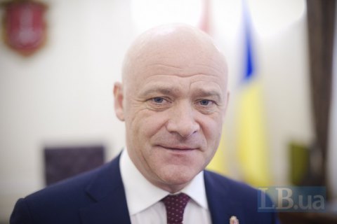 Суд разрешил Труханову выезжать за границу