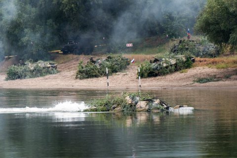 Российские военные в Приднестровье провели учения с форсированием Днестра