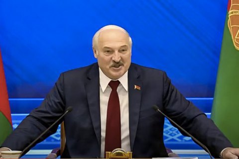 Лукашенко пугает диверсиями во время конституционного референдума в Беларуси