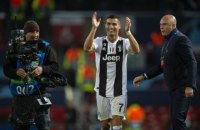 "Олд Траффорд" под скандирование Viva Ronaldo и овациями провожал Роналду с поля