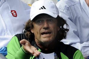 Экс-тренер Долгополова отказался от 100 тыс. евро компенсации