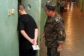 В украинских СИЗО условия хуже, чем в тюрьмах - эксперт