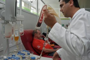 Украинские центры крови столкнулись с угрозой остановки