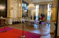 Лидеры "нормандской четверки" начали переговоры