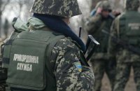 Уряд спростив правила перетину кордону для сиріт