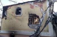 Штаб ООС показал фото последствий обстрела по Каменке
