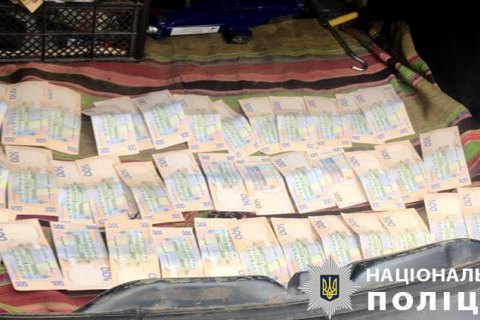Глава РГА в Ровенской области задержан при получении 20 тыс. гривен взятки (обновлено)