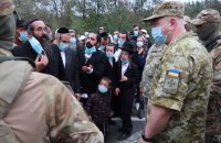 Кілька сотень хасидів намагаються потрапити в Україну з Білорусі, на лініях кордону очікують прибуття ще 4000 (оновлено)