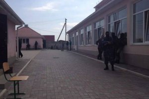  У Криму знову проводять обшуки в будинках кримських татар