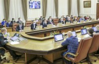 У регіонах з високою захворюваністю збережуть жорсткіший карантин