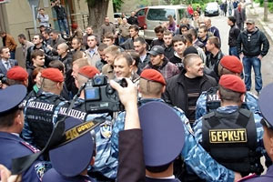 Националисты перекрыли центр Ивано-Франковска